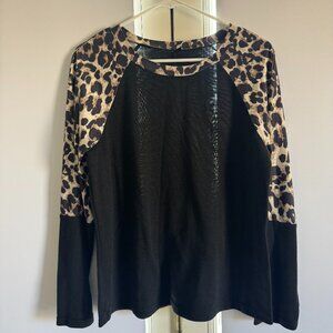 Womens long sleeve, Black and Leopard top | Size Medium